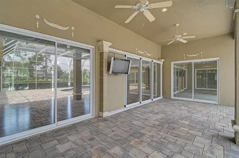 Exterior - 852 Macewen Dr, Osprey, FL 34229 photo 4 of 13