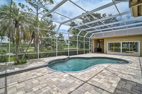 Exterior - 852 Macewen Dr, Osprey, FL 34229 photo 5 of 13
