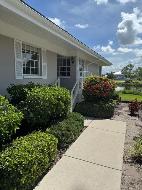 717 Estuary Dr #717, Bradenton, FL 34209