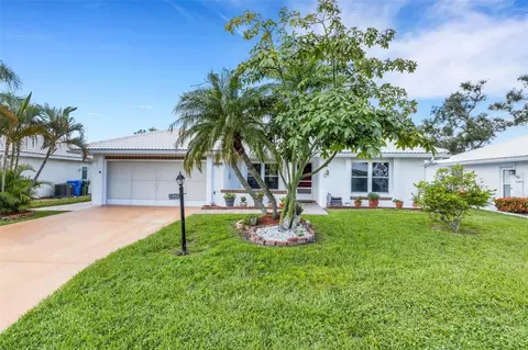 3995 Lakewood Ave, Bradenton, FL 34208