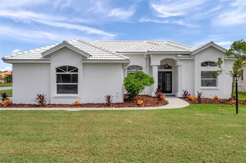 3720 72nd Avenue Cir E, Sarasota, FL 34243