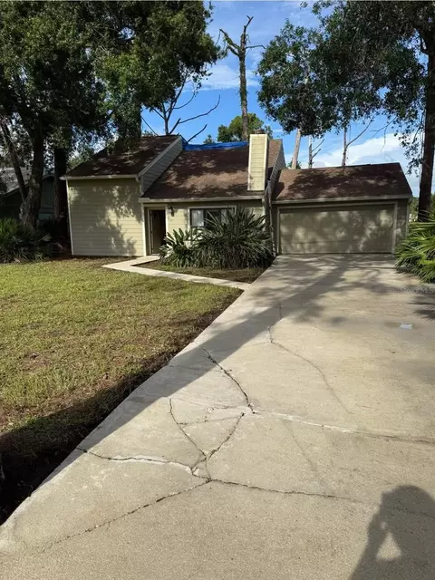 2004 Wood Hollow Pl, Sarasota, FL 34235