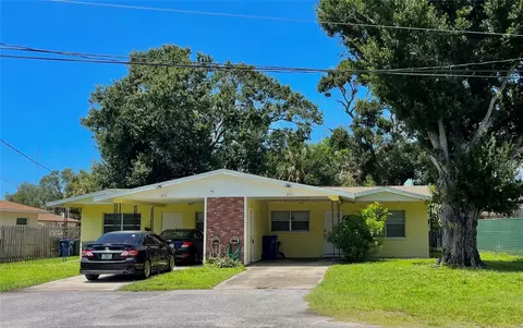 2711-2713 47th Ave W, Bradenton, FL 34207