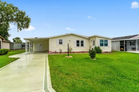 1117 Paradise Dr, The Villages, FL 32159