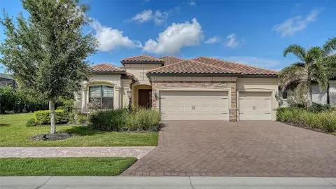 7050 Highgate Ln, Lakewood Ranch, FL 34202