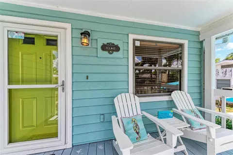 304 74th St #B, Holmes Beach, FL 34217