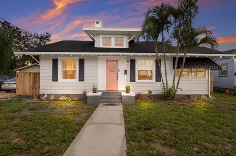 2209 6th Ave W, Bradenton, FL 34205