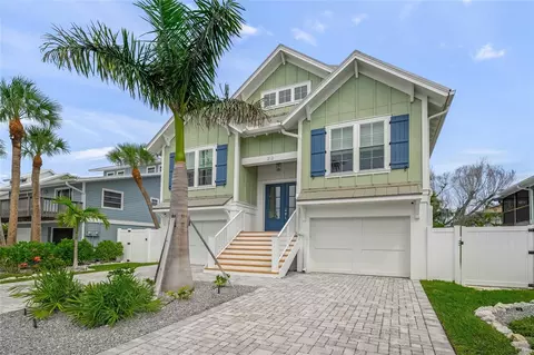 212 70th St, Holmes Beach, FL 34217
