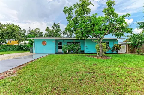 1611 15th Ave W, Bradenton, FL 34205
