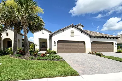 27451 Janzen Ct, Englewood, FL 34223
