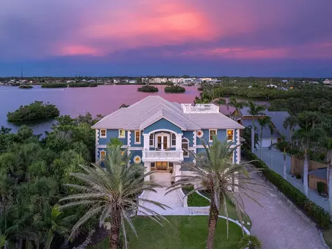 kyoページ 144 N Casey Key Rd, Osprey, FL 34229 | MLS# A4660004 | 54 Photos