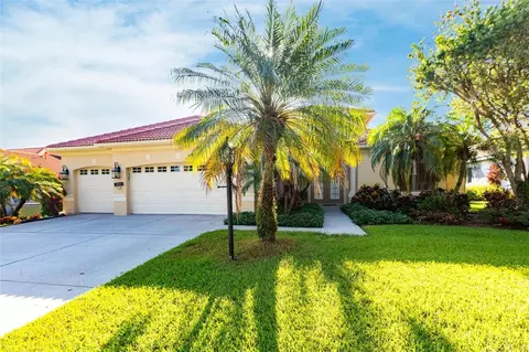 7211 Treymore Ct, Sarasota, FL 34243
