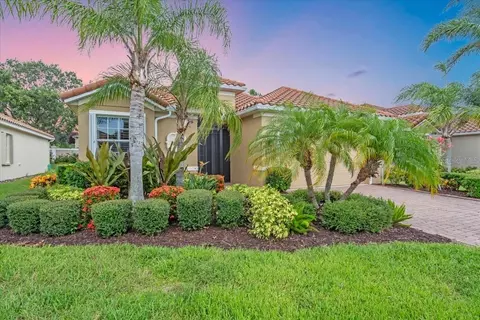 6748 41st Street Cir E, Sarasota, FL 34243