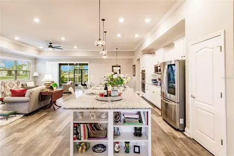 Kitchen - 1728 Twin Rivers Trl, Parrish, FL 34219 photo 4 of 5