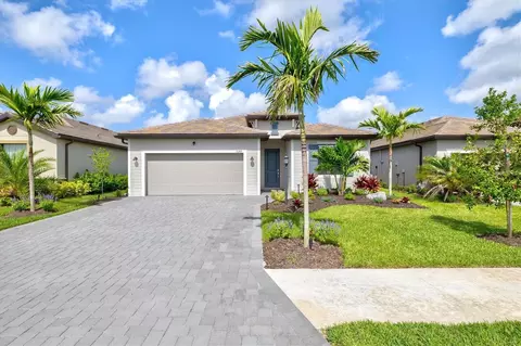 5144 Spotted Seal Ln, Bradenton, FL 34211