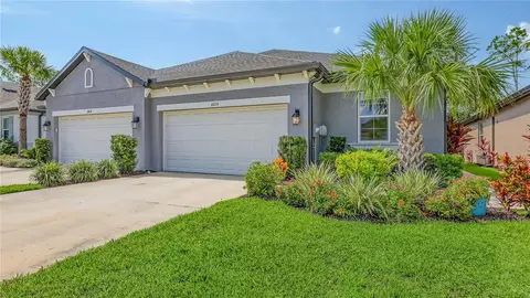6014 Fiore Dr, Bradenton, FL 34208