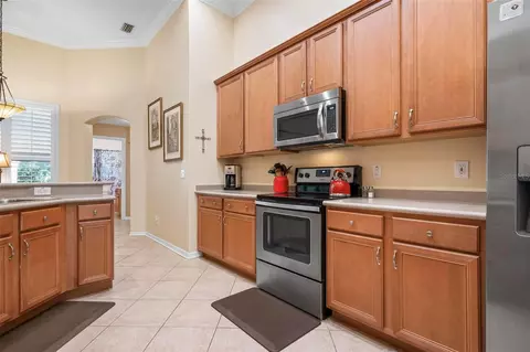 Kitchen - 6215 90th Avenue Cir E, Parrish, FL 34219 photo 3 of 4