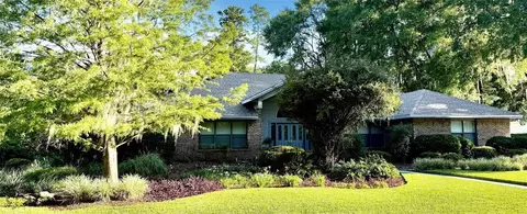 8421 SW 23rd Pl, Gainesville, FL 32607