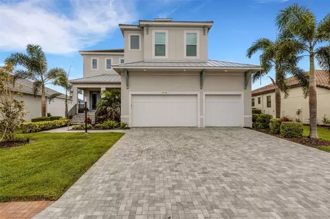 5718 Title Row Dr, Bradenton, FL 34210
