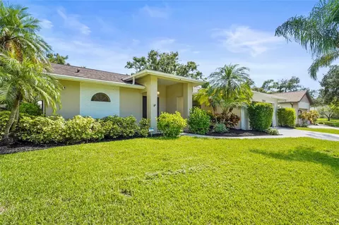 2162 Cork Oak St, Sarasota, FL 34232