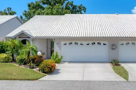 5323 Kelly Dr #3, Sarasota, FL 34233