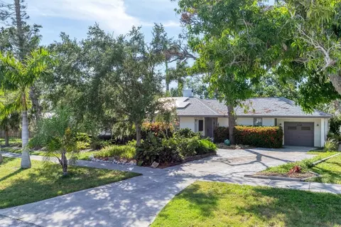 1116 Montezuma Dr, Bradenton, FL 34209