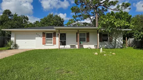 3952 Berkshire Dr, Sarasota, FL 34241