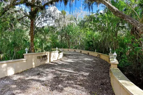 11723 Darsey Rd, Parrish, FL 34219