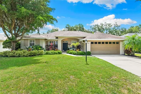 5272 Sunnydale Cir E, Sarasota, FL 34233