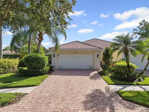 8846 Estepona Ct, Sarasota, FL 34238