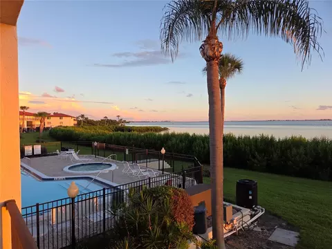 3440 Wild Oak Bay Blvd #127, Bradenton, FL 34210