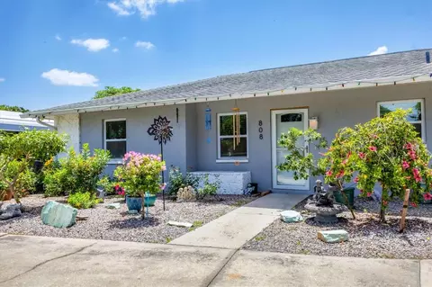 808 67th Avenue Ter W, Bradenton, FL 34207