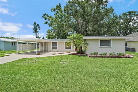 3946 Coleridge Pl, Sarasota, FL 34241