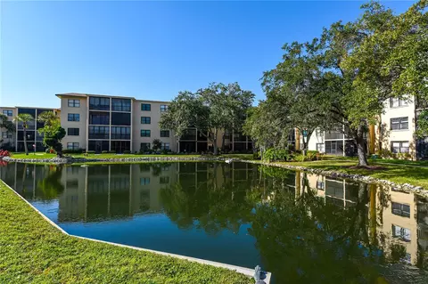 625 30th Ave W #G107, Bradenton, FL 34205