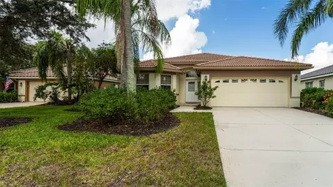 10240 Silverado Cir, Bradenton, FL 34202