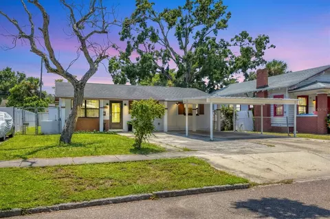 1054 13th Ave S, Saint Petersburg, FL 33705