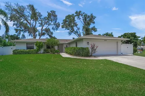 3020 Gypsy St, Sarasota, FL 34231