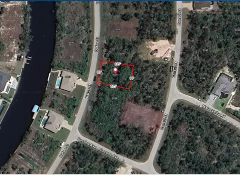 8256 Dafoe St, Port Charlotte, FL 33981