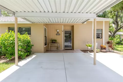 4846 Village Gardens Dr, Sarasota, FL 34234