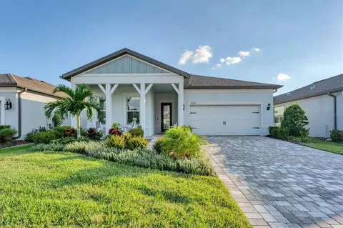 8541 Coastal Palms Gln, Parrish, FL 34219