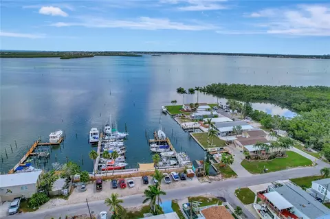 3705 116th Street Ct W, Bradenton, FL 34210