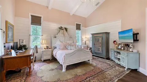 Bedroom - 6910 211th St E, Bradenton, FL 34211 photo 4 of 11