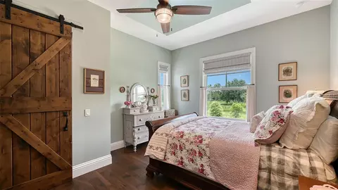 Bedroom - 6910 211th St E, Bradenton, FL 34211 photo 6 of 11