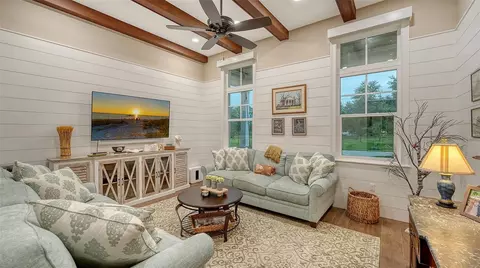 Living - 6910 211th St E, Bradenton, FL 34211 photo 2 of 10