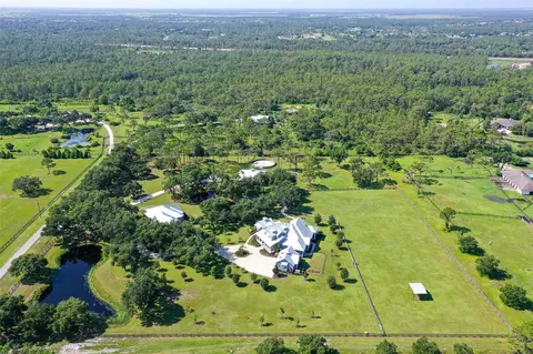 View/Area - 6910 211th St E, Bradenton, FL 34211 photo 5 of 7