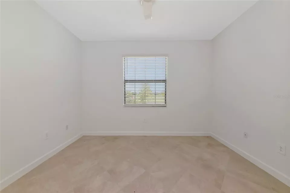 Bedroom - 15114 Misty Water Xing, Bradenton, FL 34211 photo 2 of 12