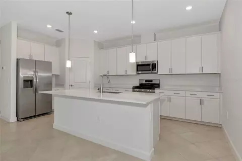 Kitchen - 15114 Misty Water Xing, Bradenton, FL 34211 photo 1 of 3