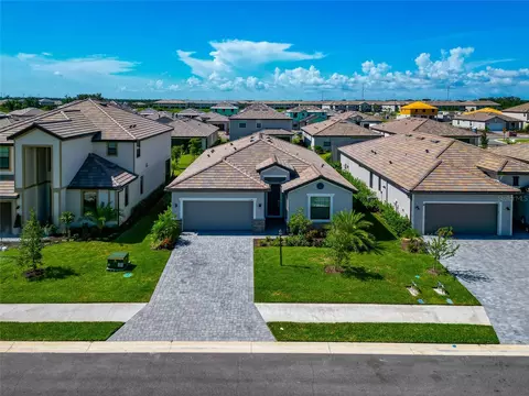View/Area - 15114 Misty Water Xing, Bradenton, FL 34211 photo 1 of 12