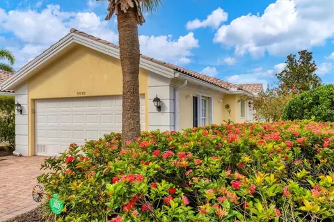 5510 Modena Pl, Sarasota, FL 34238