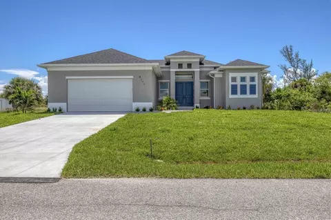 8111 Arlewood Cir, Port Charlotte, FL 33981